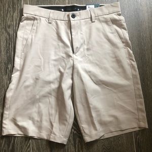 Moisture wicking golf shorts